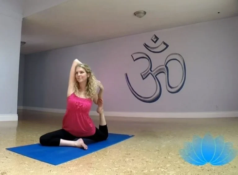 meextracuteyogastudio 768x566